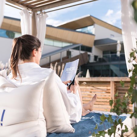 Tauern Spa Hotel & Therme Kaprun Exterior foto