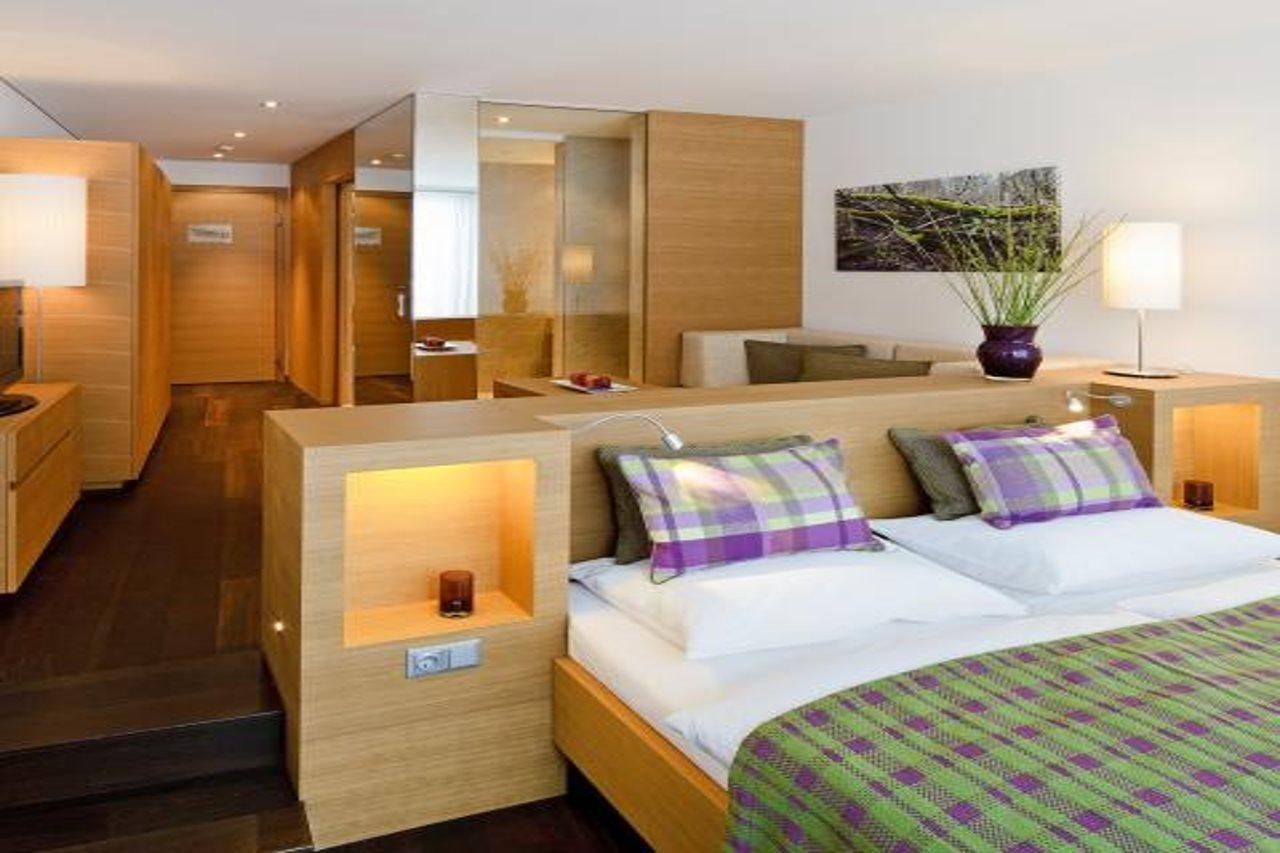 Tauern Spa Hotel & Therme Kaprun Exterior foto