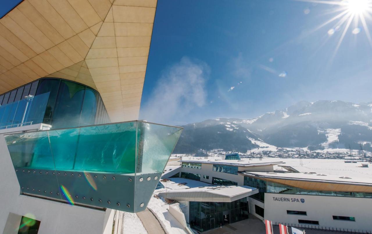 Tauern Spa Hotel & Therme Kaprun Exterior foto