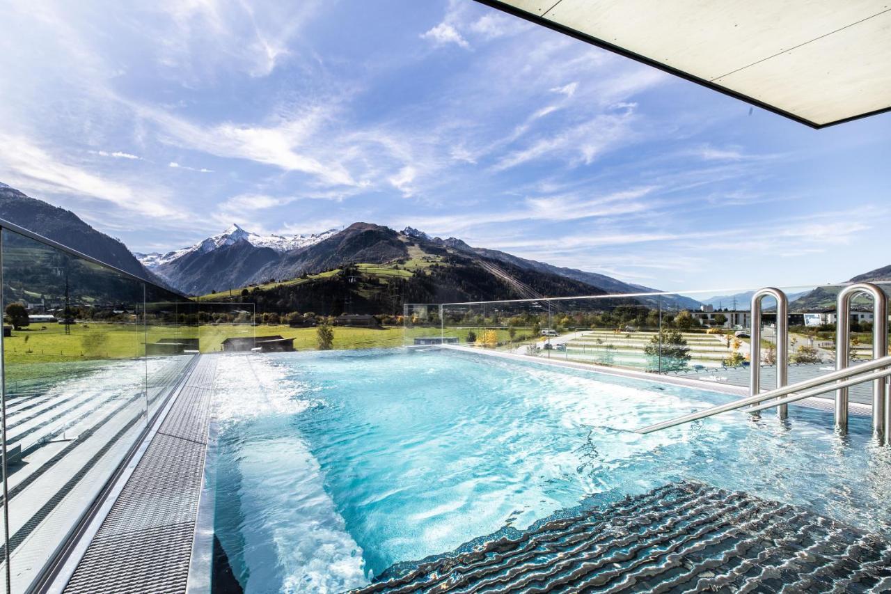 Tauern Spa Hotel & Therme Kaprun Exterior foto