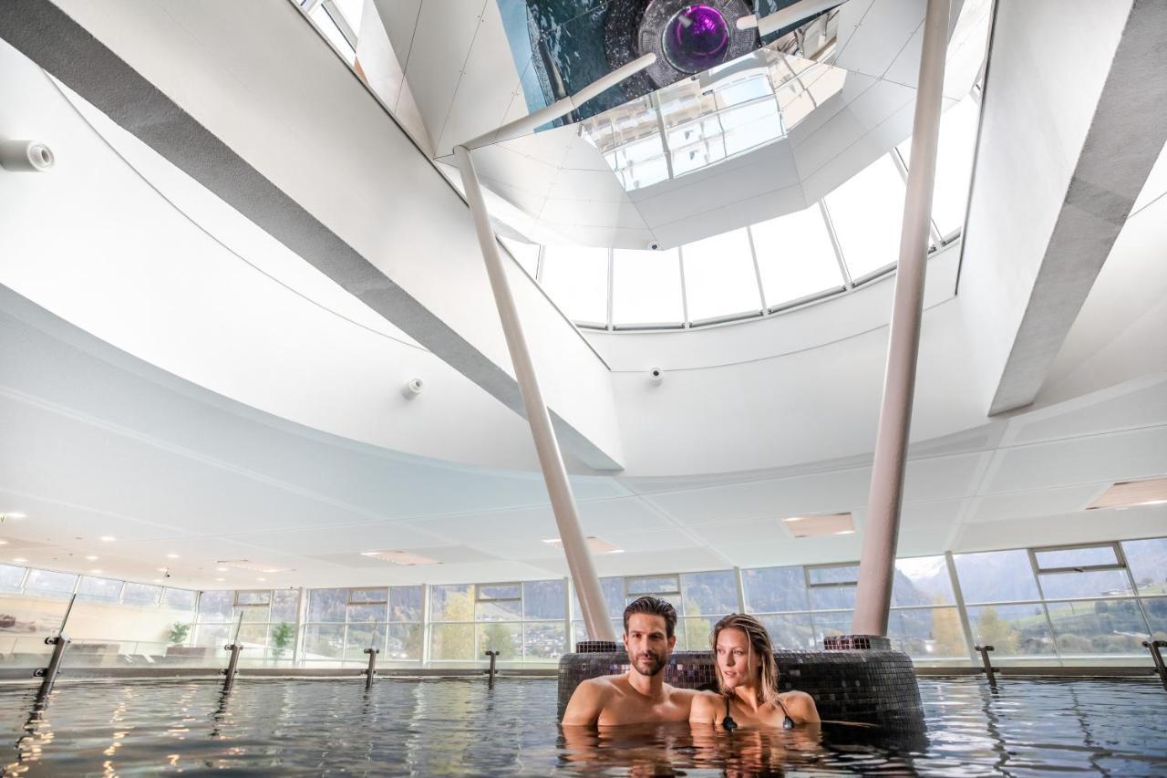 Tauern Spa Hotel & Therme Kaprun Exterior foto